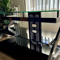 Black glass shelving / TV stand