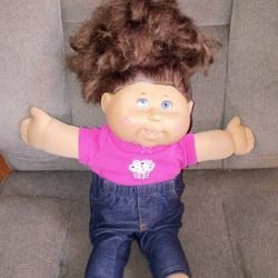 Cabbage Patch Girl Doll 