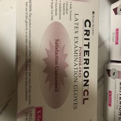 Latex examination gloves