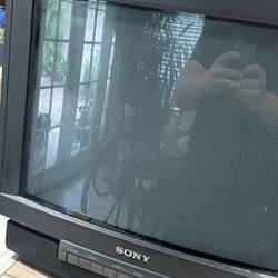 20” Sony Trinitron CRT Tv 