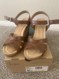 Boc apple shop wedge