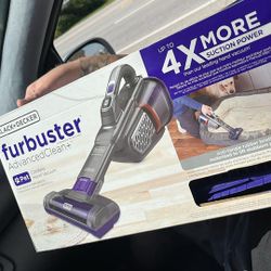Black Decker Fur buster Cordless hand Vacuum 