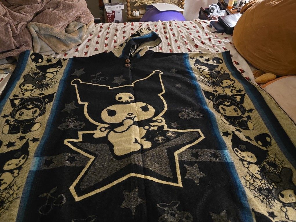 Kuromi Poncho