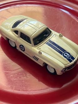Mercedes -Benz 300 Sl Gullwig race metal car (toy)Toy