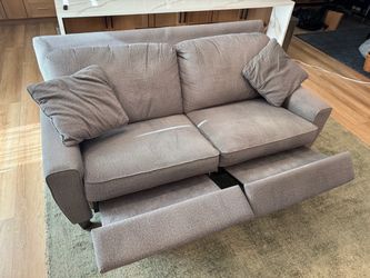 LA-Z-BOY Edie Power-Reclining Sofa & Oversized Chair – Great Condition