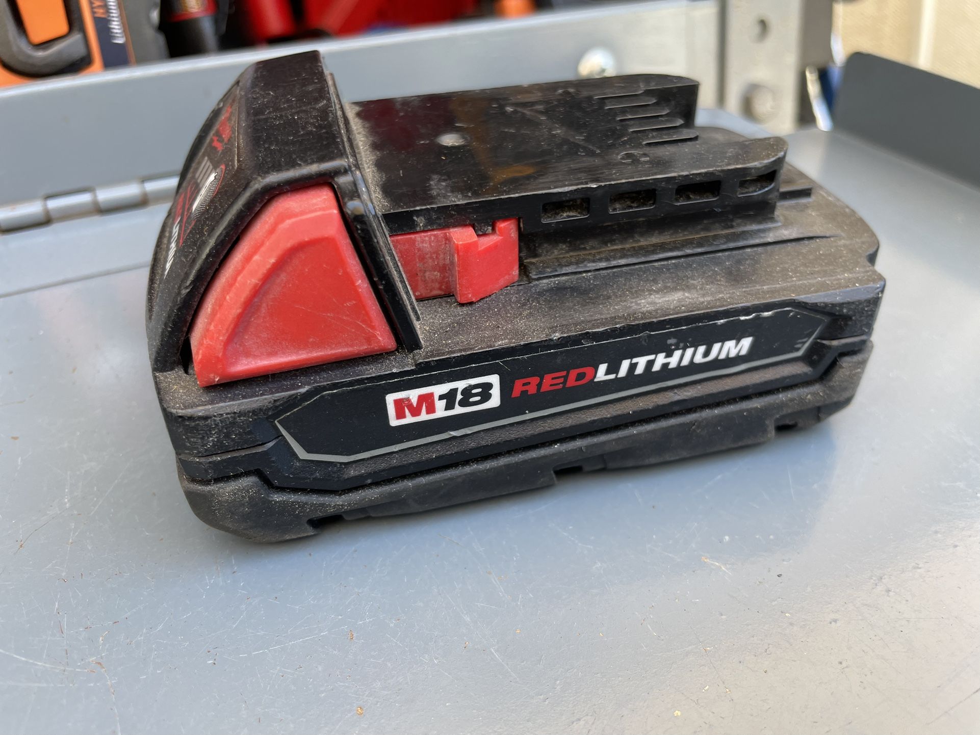 Milwaukee Battery M18