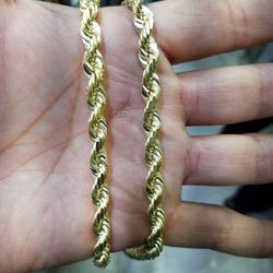 14k Gold Rope Chain 8mm 106.4 Grams 8mm for Sale in Los