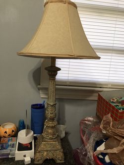 2 Retro Styled lamps/ Both are same