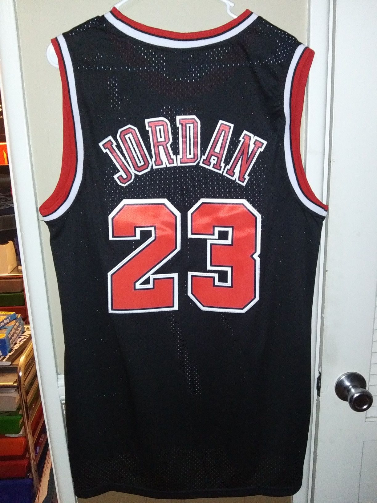 New!!! Mens XXL Fitted Michael Jordan Chicago Bulls Jersey Stitched $50. Ships +3. Pick up in West Covina