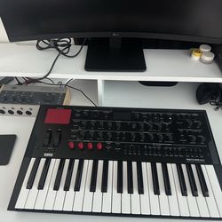 Korg Modwave MKII Wavetable Synthesizer - Open box