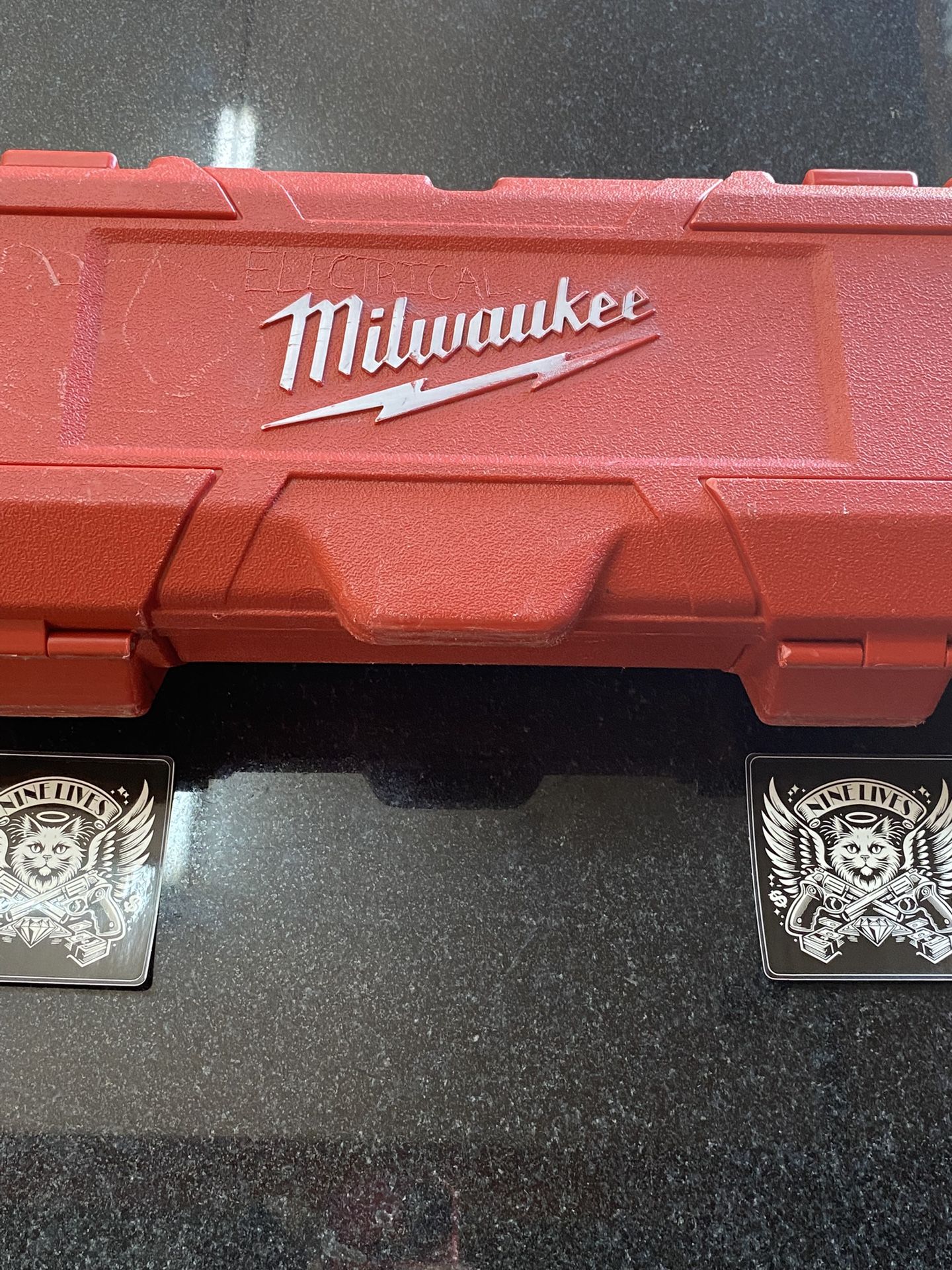 Milwaukee Knock Out Set
