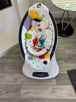 4 moms swing