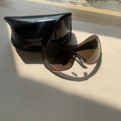 Fendi Sunglasses 