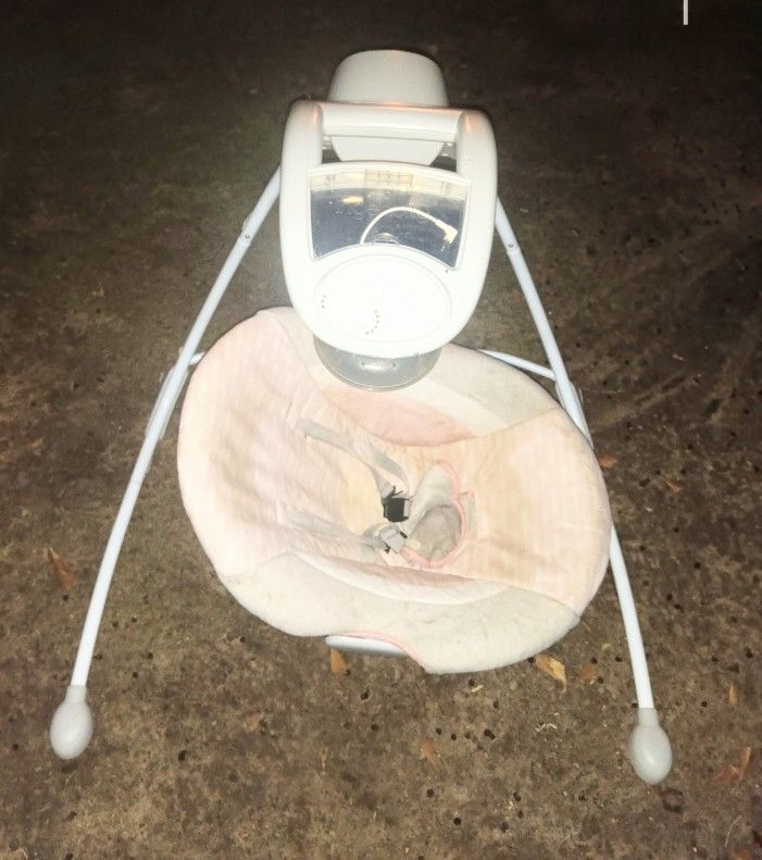 Inguienty Baby Swing For Sale 