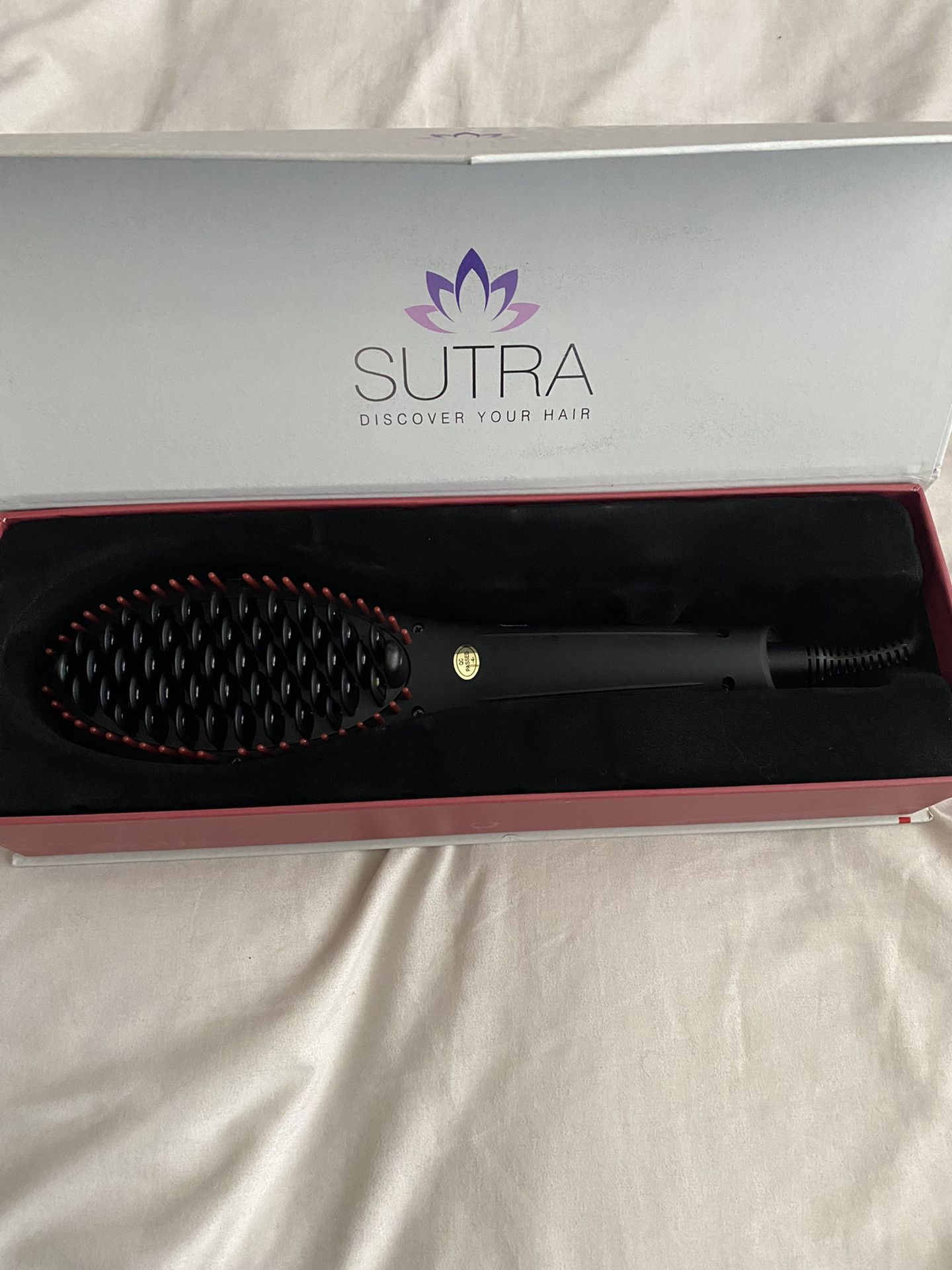 Sutra Hair Straightening Brush