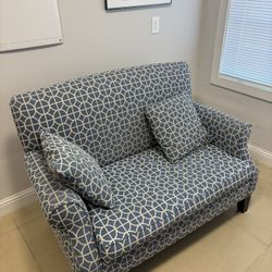 Free couch