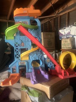 Fisher price Little People Car Track