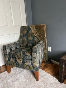 Nice Designer Accent Chair!