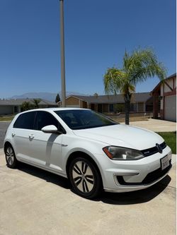 2016 Volkswagen Golf