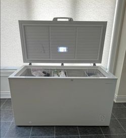Chest Freezer - White 14 CuFt