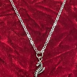 925 NEW SILVER Necklace With Beautiful Seahorse Pendent 