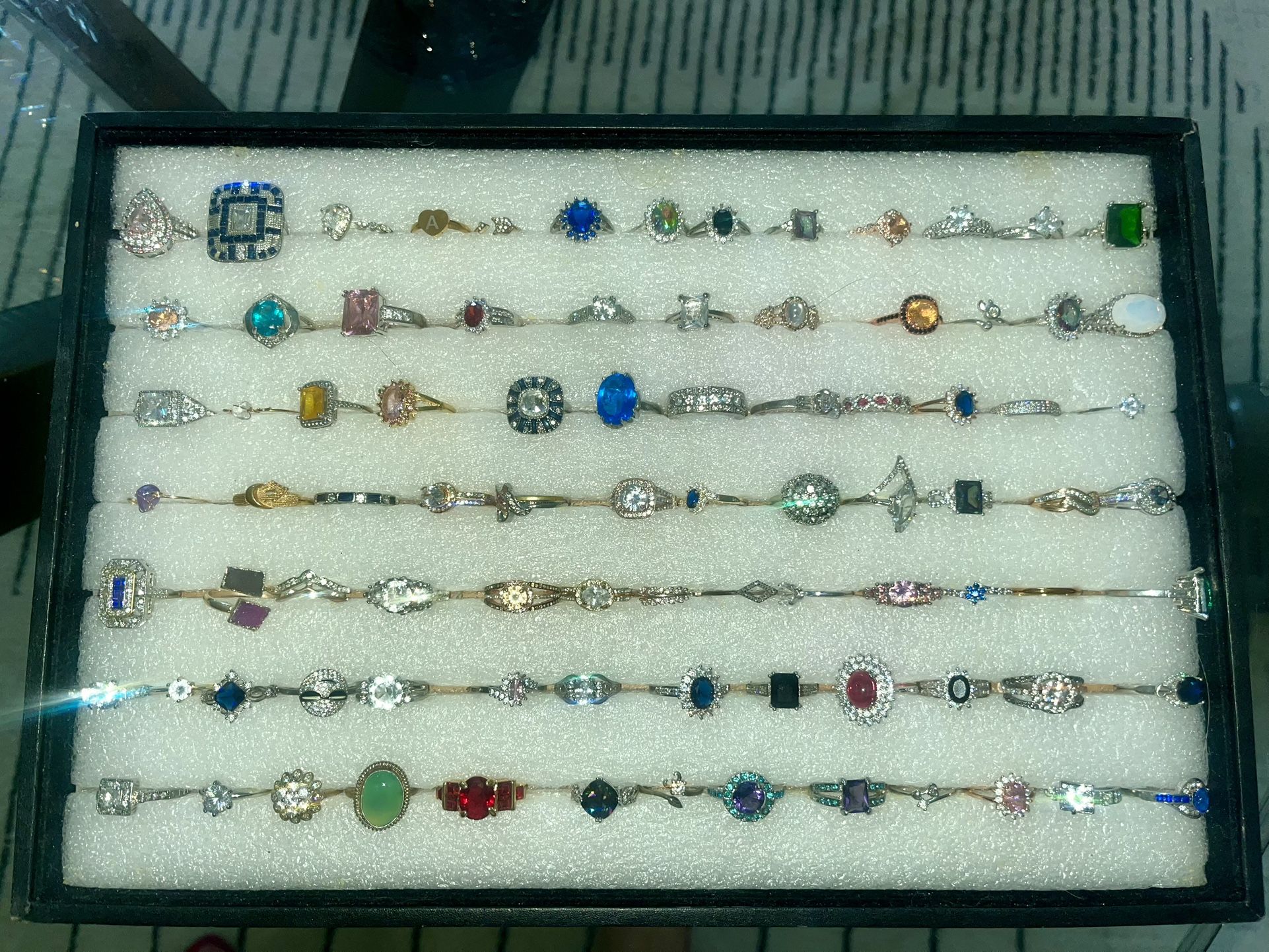 Lot Of 70 Vintage costume Jewelry Gemstone Rings