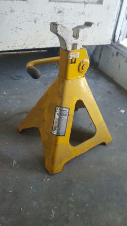 Jack stand