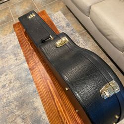 Hard Shell Acoustic Guitar Case