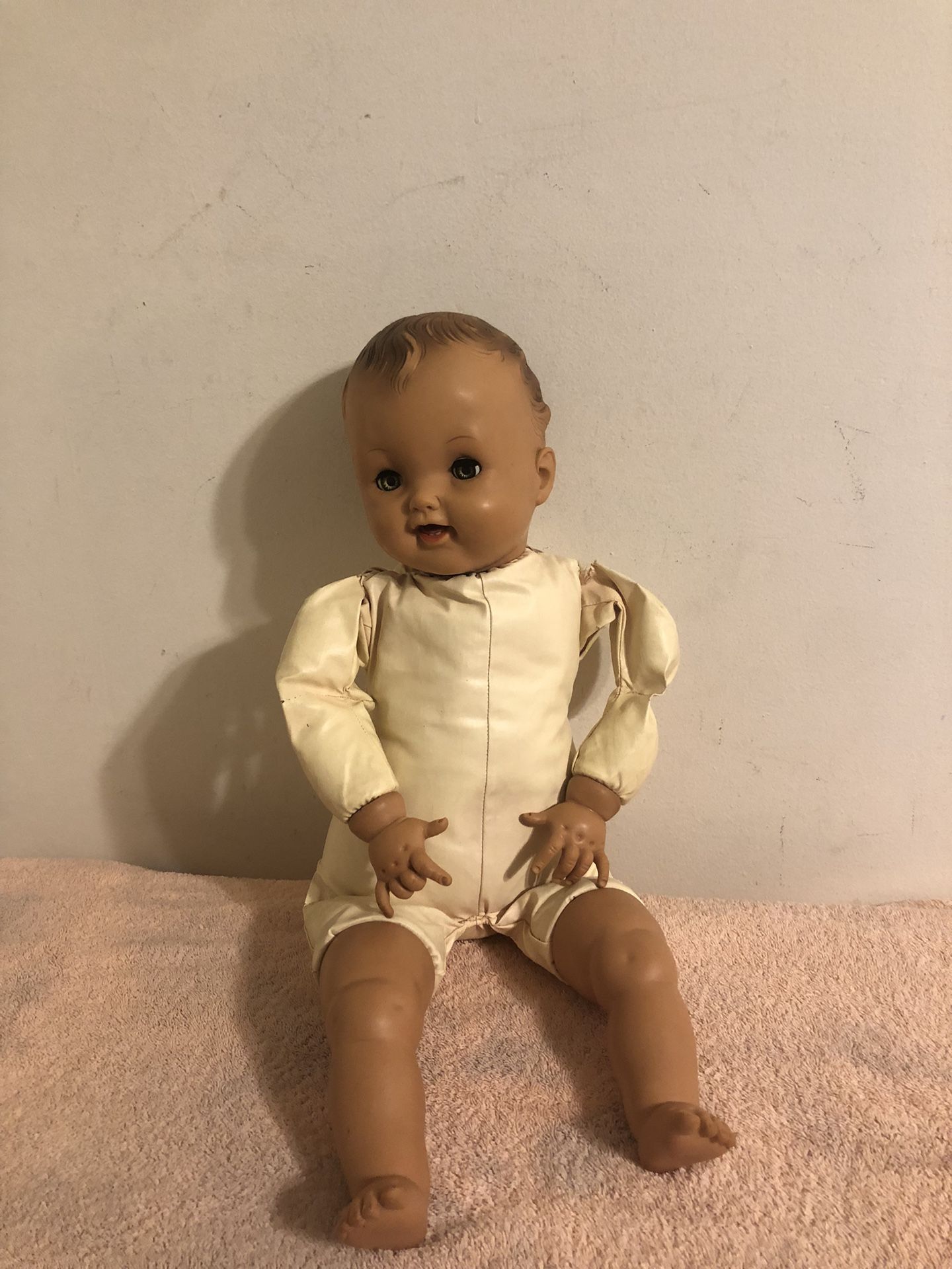 Vintage 21” Cloth & Vinyl Brown Effanbee Cryer Sleepy Eye Doll RARE