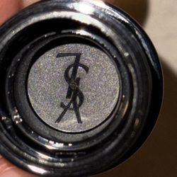  YSLY BLACK OPIUM EAU DE PARFUM GLITTER