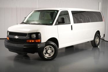 2008 Chevrolet Express 11-Passenger