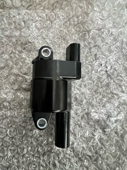 2007 CHEVY TAHOE 8 IGNITION COILS  BRAND NEW ROUND/ NOT SQUARE