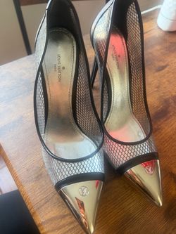 Lv heels