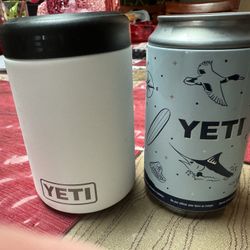 Yeti 12oz Can Cooler With Bud Light Logo