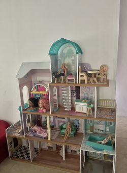 Large KidKraft Doll House with Accessories