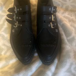 T.U.K. BOOTS NEW SIZE 5 MENS AND 7 WOMEN $15 OBO