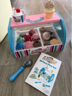 Mindsprout Ice Cream Shoppe & Fisher-Price Cupcake Stand Play Food Set