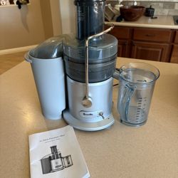 Breville Juicer
