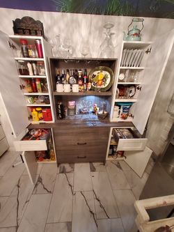 Pantry And Gabinets For Sale
