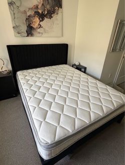 Queen size mattress NEW