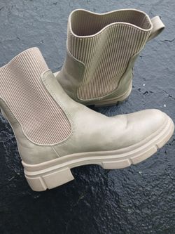 Appeal Chelsea Ankle Boots Women's Size 9m