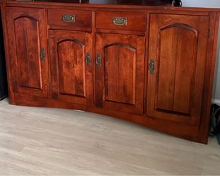 Canadel Buffet