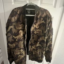 Camo Jacket Zip Up