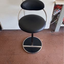 Leather Black Bar Stools +8