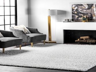 8 X 10 White Shag Area Rug