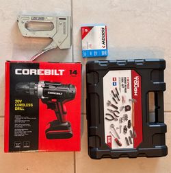 Tool Kit. Drills Set. Staple Gub