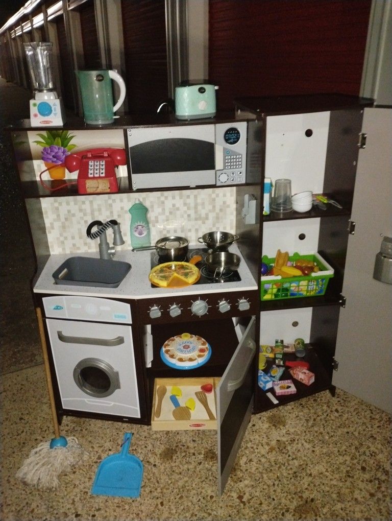 Kid Kraft Complete Kitchen Set E Eruthing Pictured Is Included