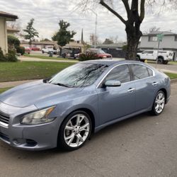2012 Nissan Maxima