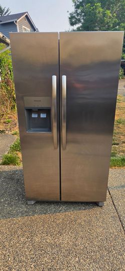 Frigidaire Fridge Size 36w 32d 69h) I Can Help You With Free Delivery Within 10 miles distance