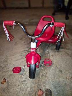 Radio flyer tricycle